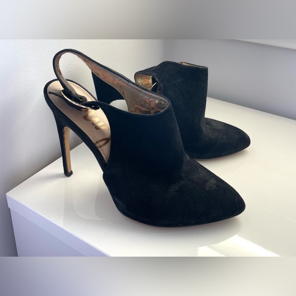 💖(2 for $15)💖 Sam Edelman Black Suede Heels (Please Read Description) - Picture 2 of 13